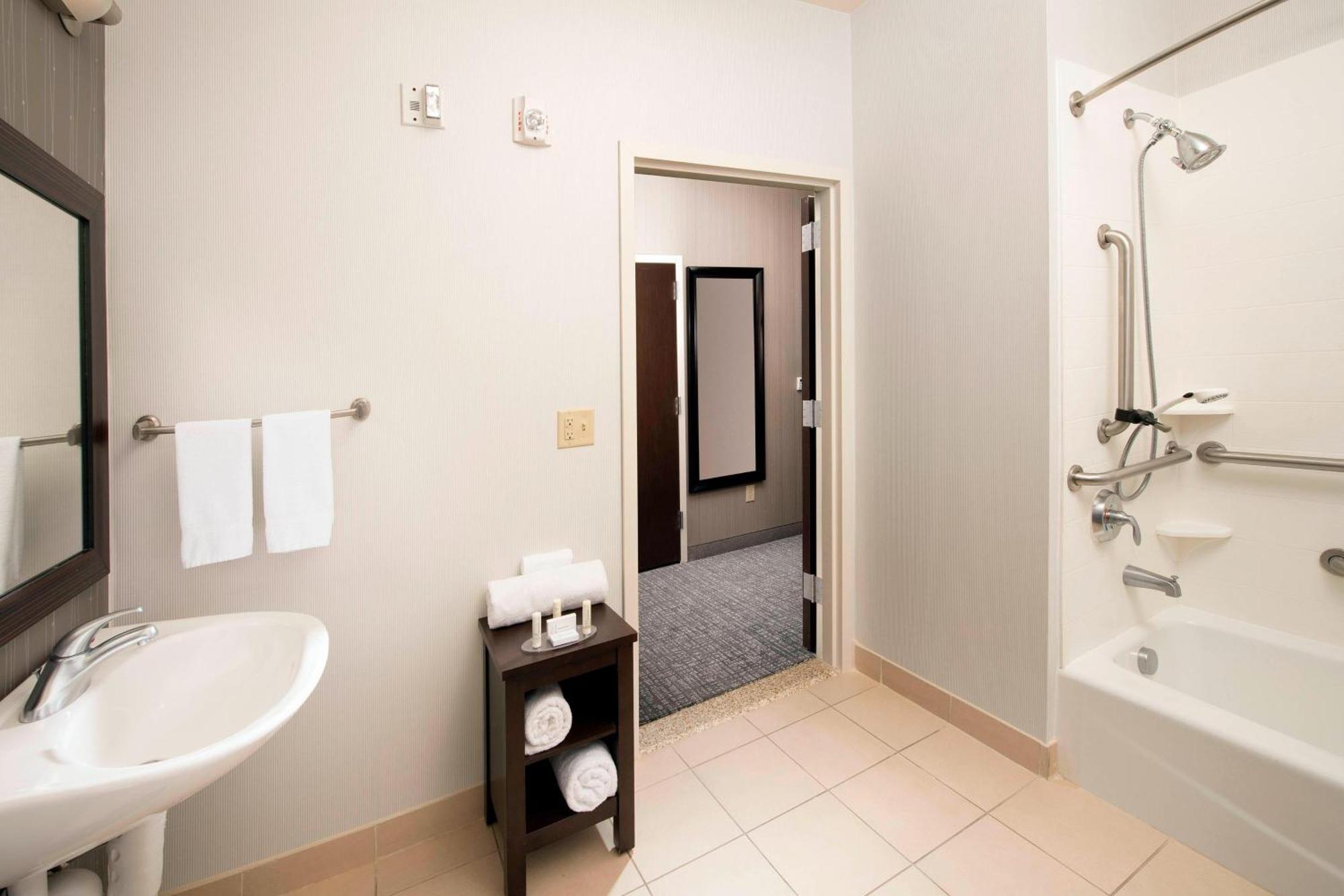 Hotel Courtyard By Marriott Tyler Exterior foto